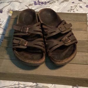 Birkenstock sandal in good condition size 41 womens.